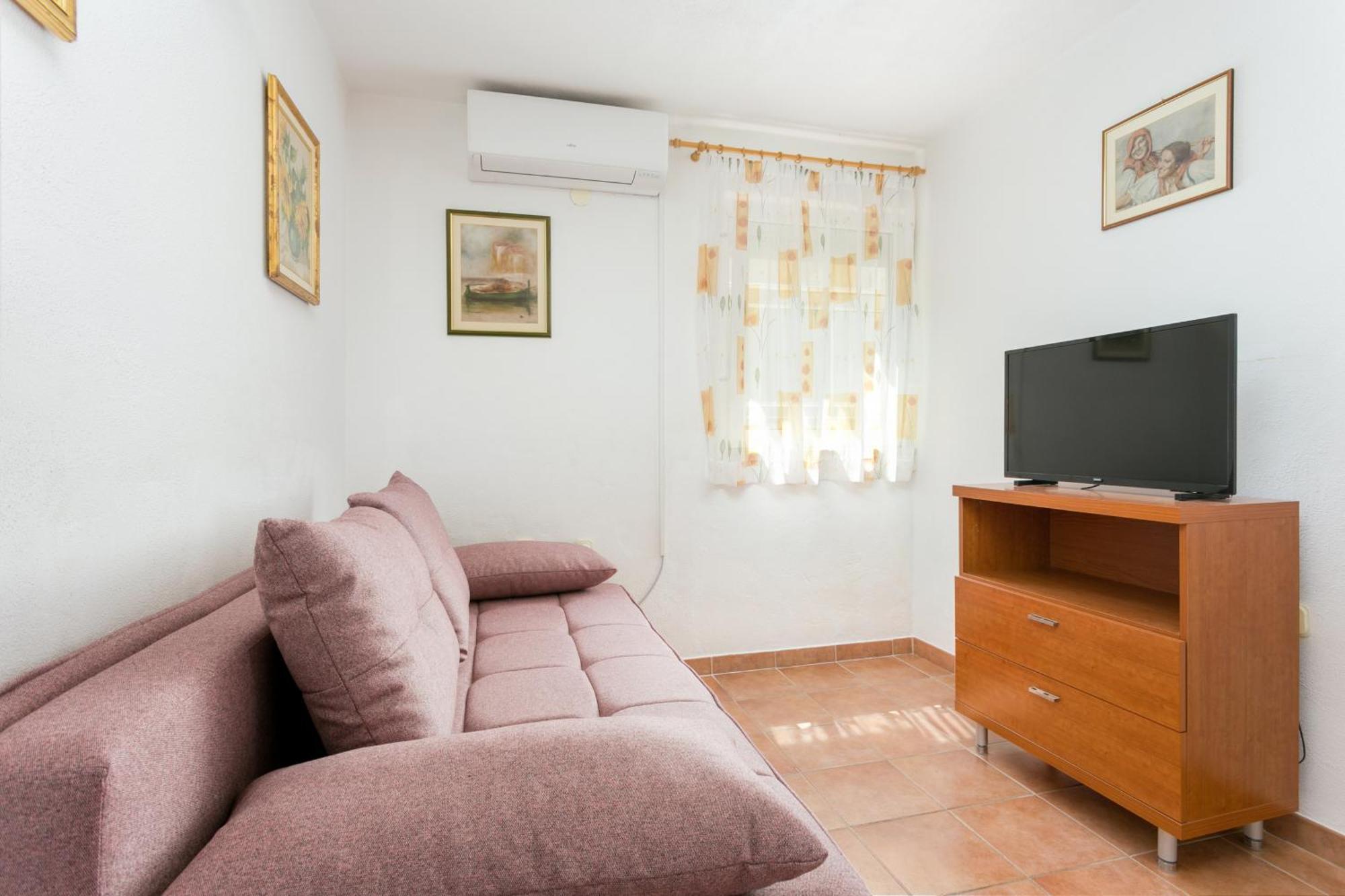 Apartments By The Sea Baska Voda, Makarska - 300 Habitación foto